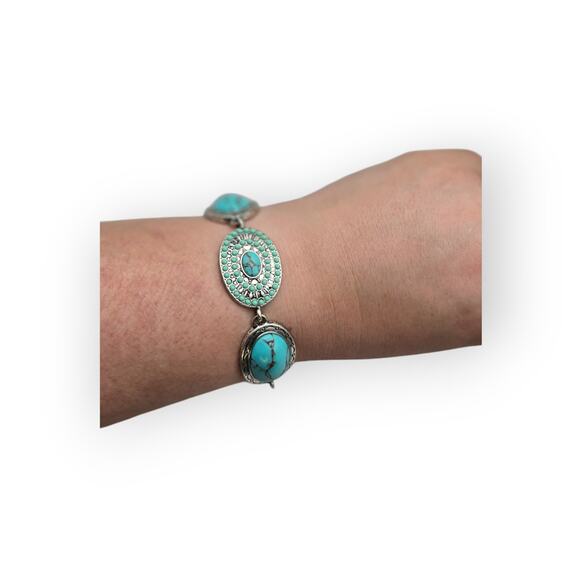 Lucky Brand Turquoise Statement Bracelet - Picture 4 of 8